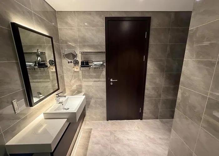 Sapphire Bay - 2br View - Spacious & Comfortable * Hạ Long